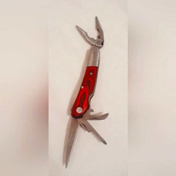 VINTAGE MULTI Function Tool - Picture 3 of 3